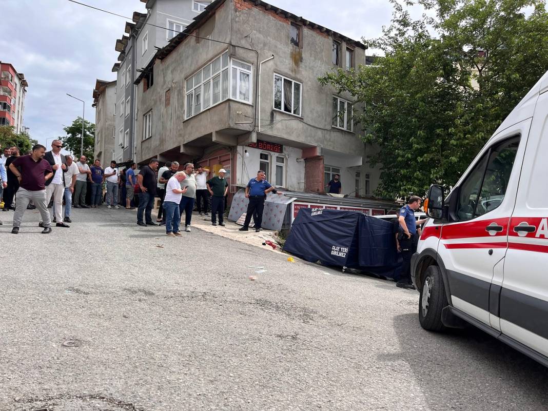 Kardeş katliamı! 3'ünü de öldürdü 4